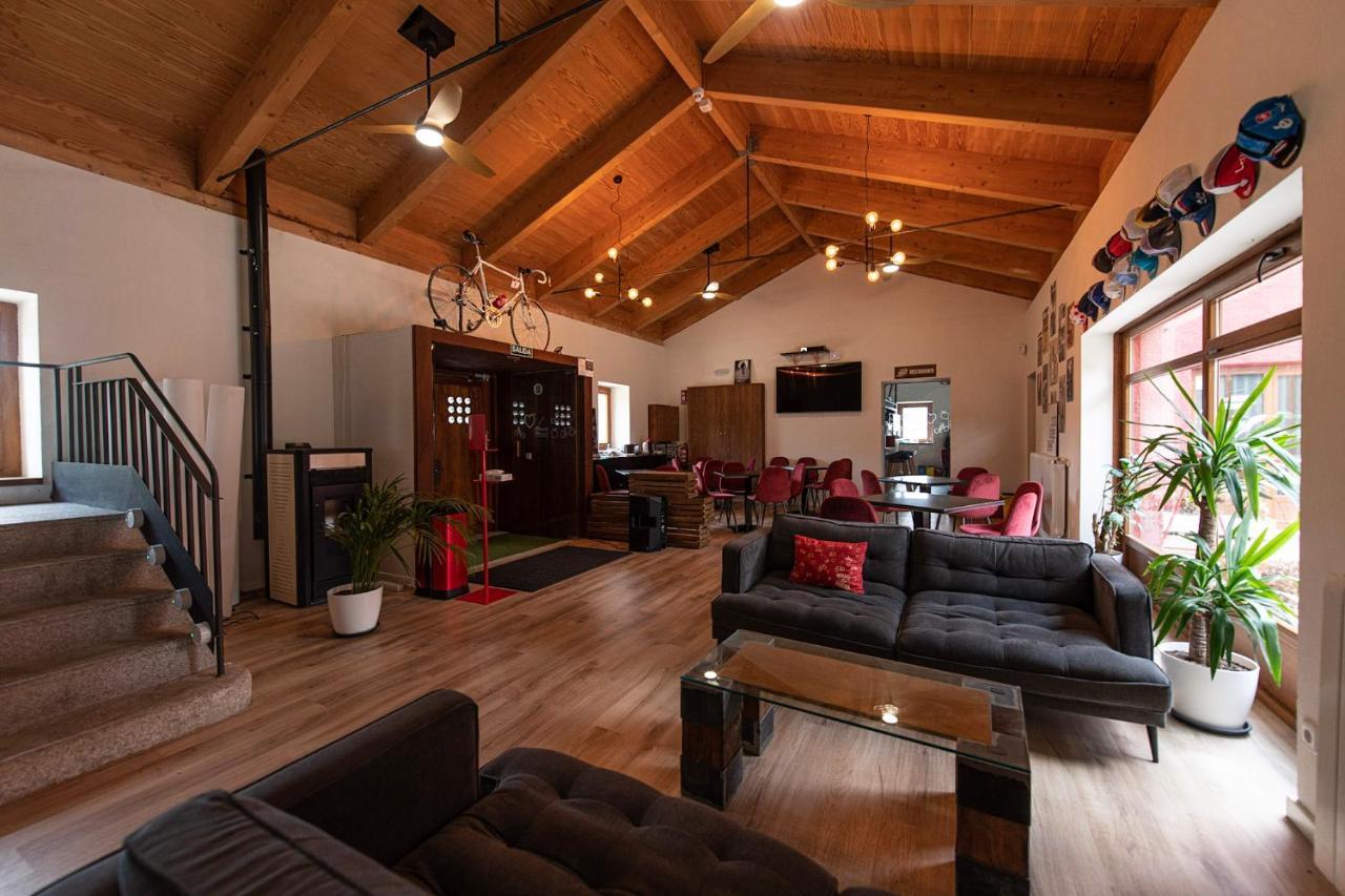 Ciclolodge Lozoya Zewnętrze zdjęcie